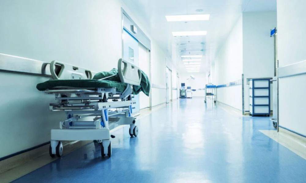 Έξαρση του κορονοϊού στην χώρα μας - Εκατοντάδες οι νοσηλευόμενοι στα νοσοκομεία